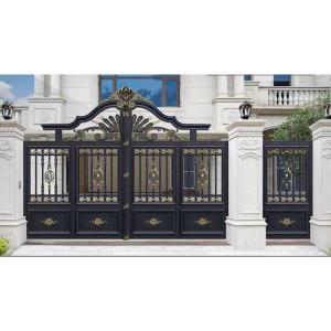 What kind of hardware is used in full panel type aluminum courtyard doors?